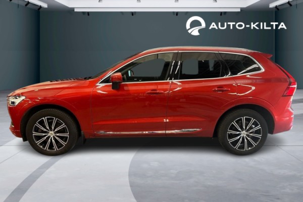 Esittelykuva Volvo XC60 kevythybridiautosta.