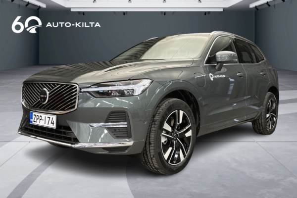 Esittelykuva Volvo XC60 lataushybridiautosta.